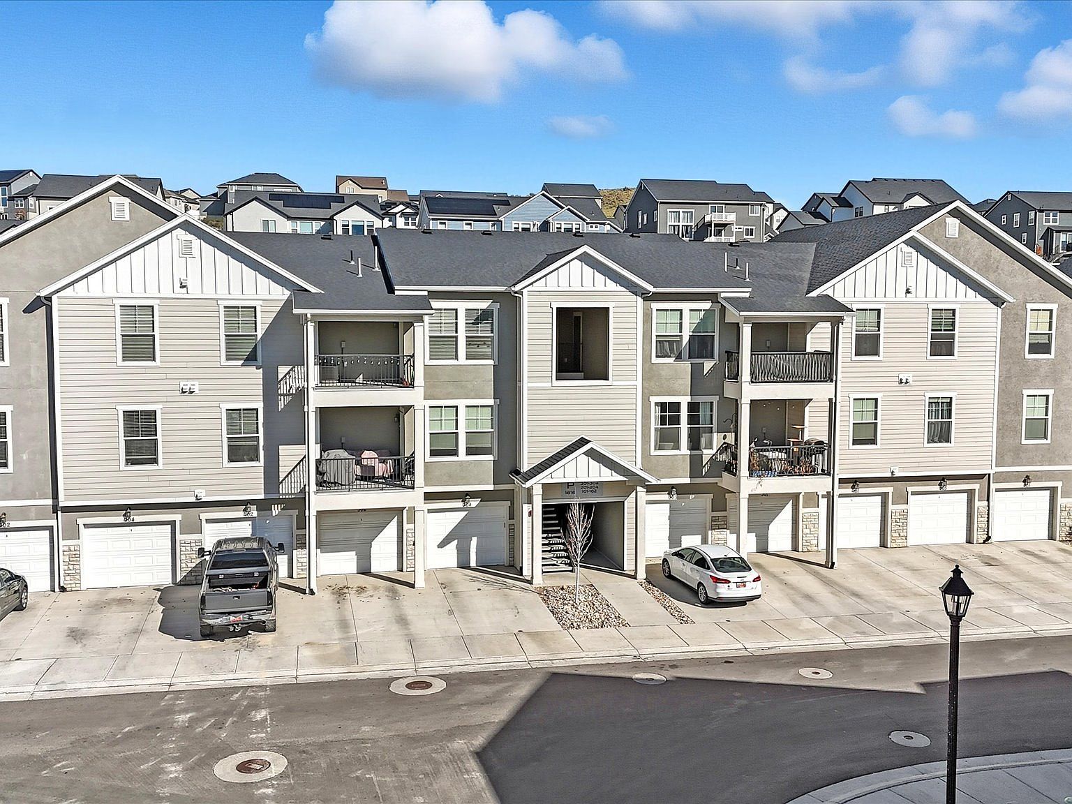 1816 W Eaglewood Dr UNIT 301 Saratoga Springs, UT 84045 - Thumbnail 4