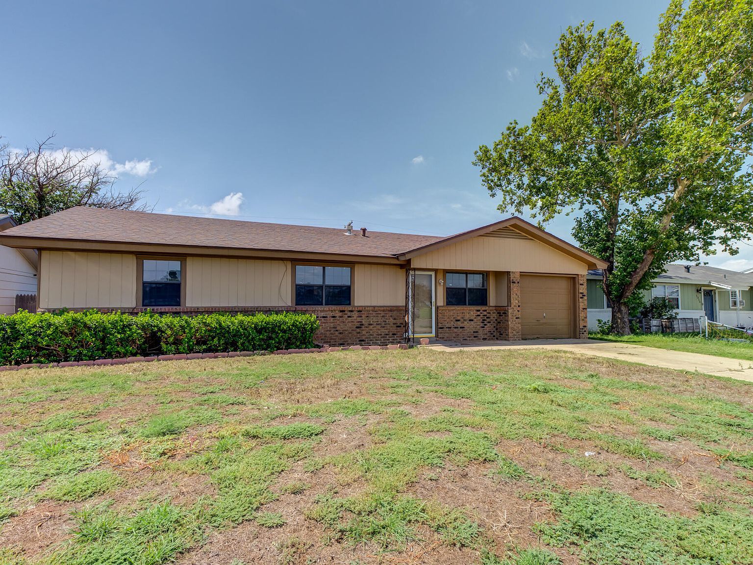 1313 Adrian St Lubbock, TX 79403 - Thumbnail 4