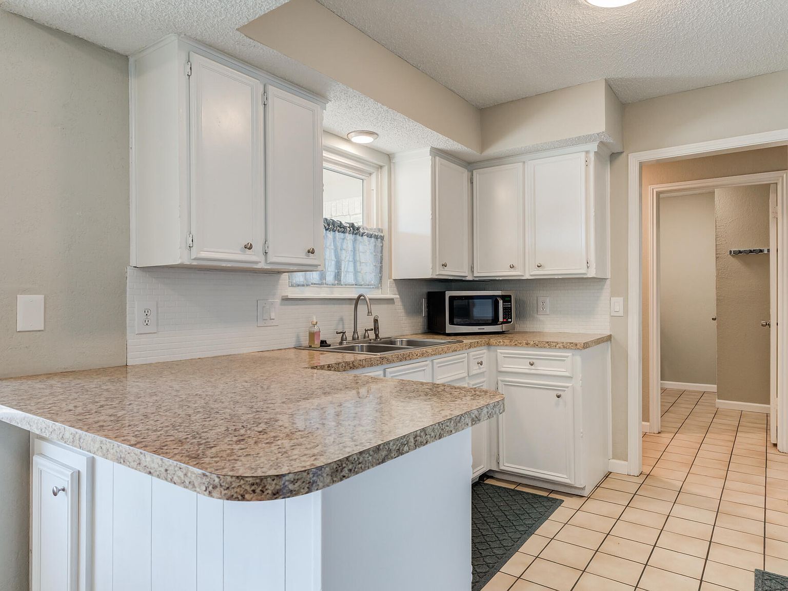 8107 Knoxville Ave Lubbock, TX 79423 - Thumbnail 4