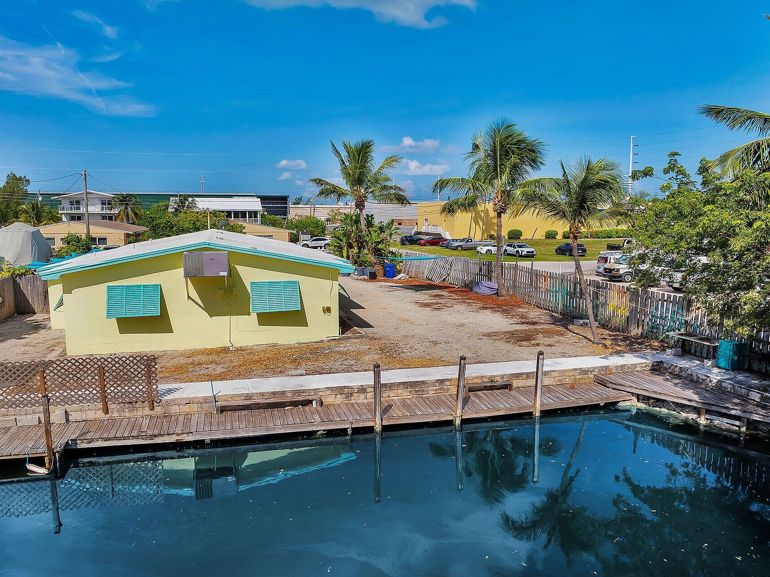 4901/4903 49th St Marathon, FL 33050 - Thumbnail 4