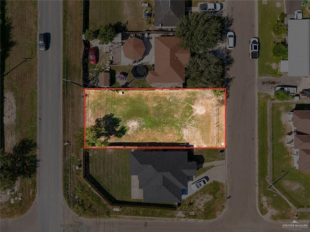 1003 Salinas St Pharr, TX 78577 - Thumbnail 4