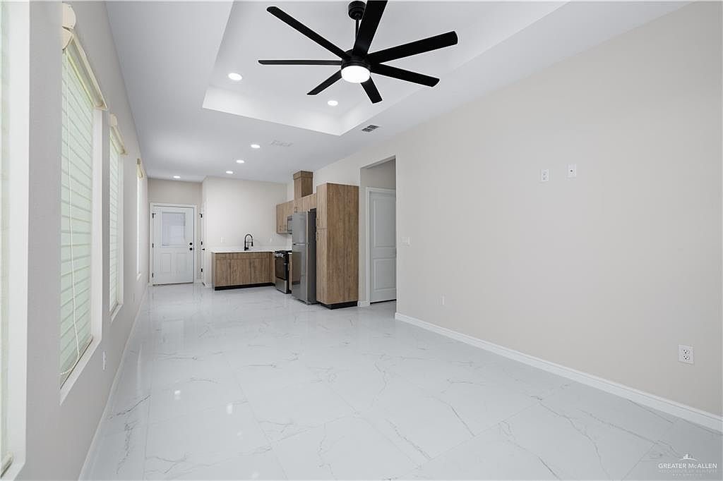 5335 Vision St Rio Grande City, TX 78582 - Thumbnail 4