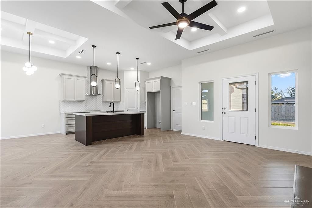 2024 Trinity St Donna, TX 78537 - Thumbnail 4