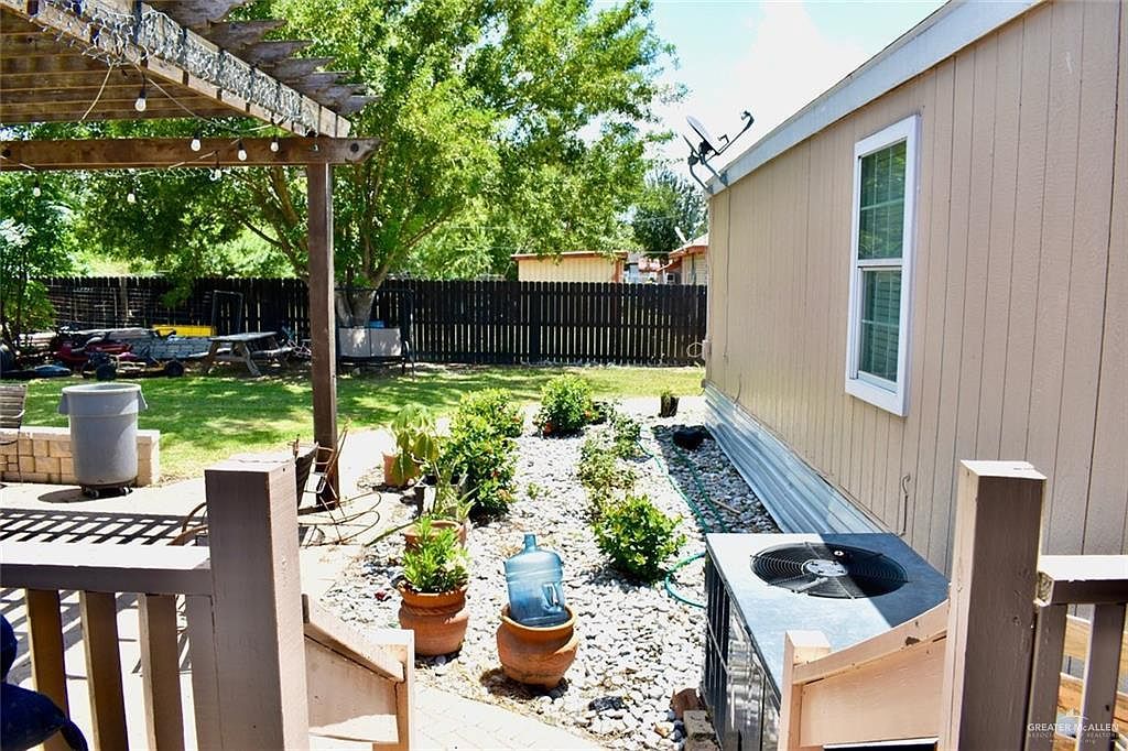 6209 Poinsetta St Edinburg, TX 78542 - Thumbnail 4