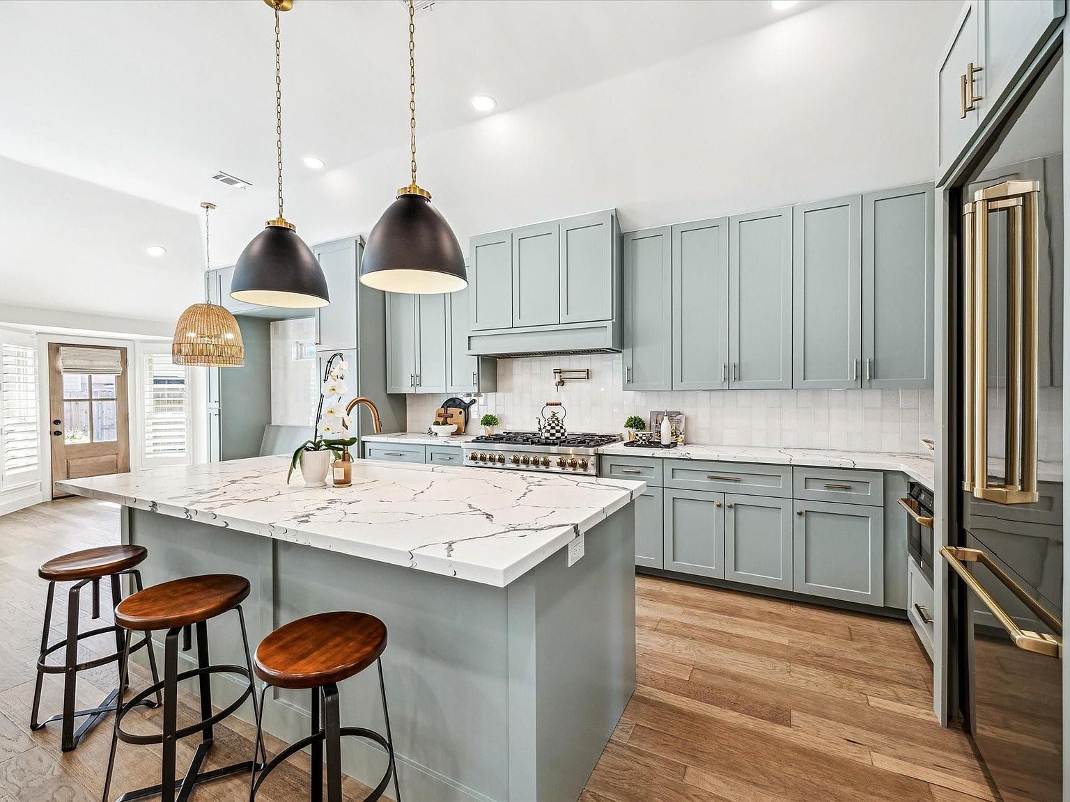 14 Lush Meadow Pl Spring, TX 77381 - Thumbnail 4