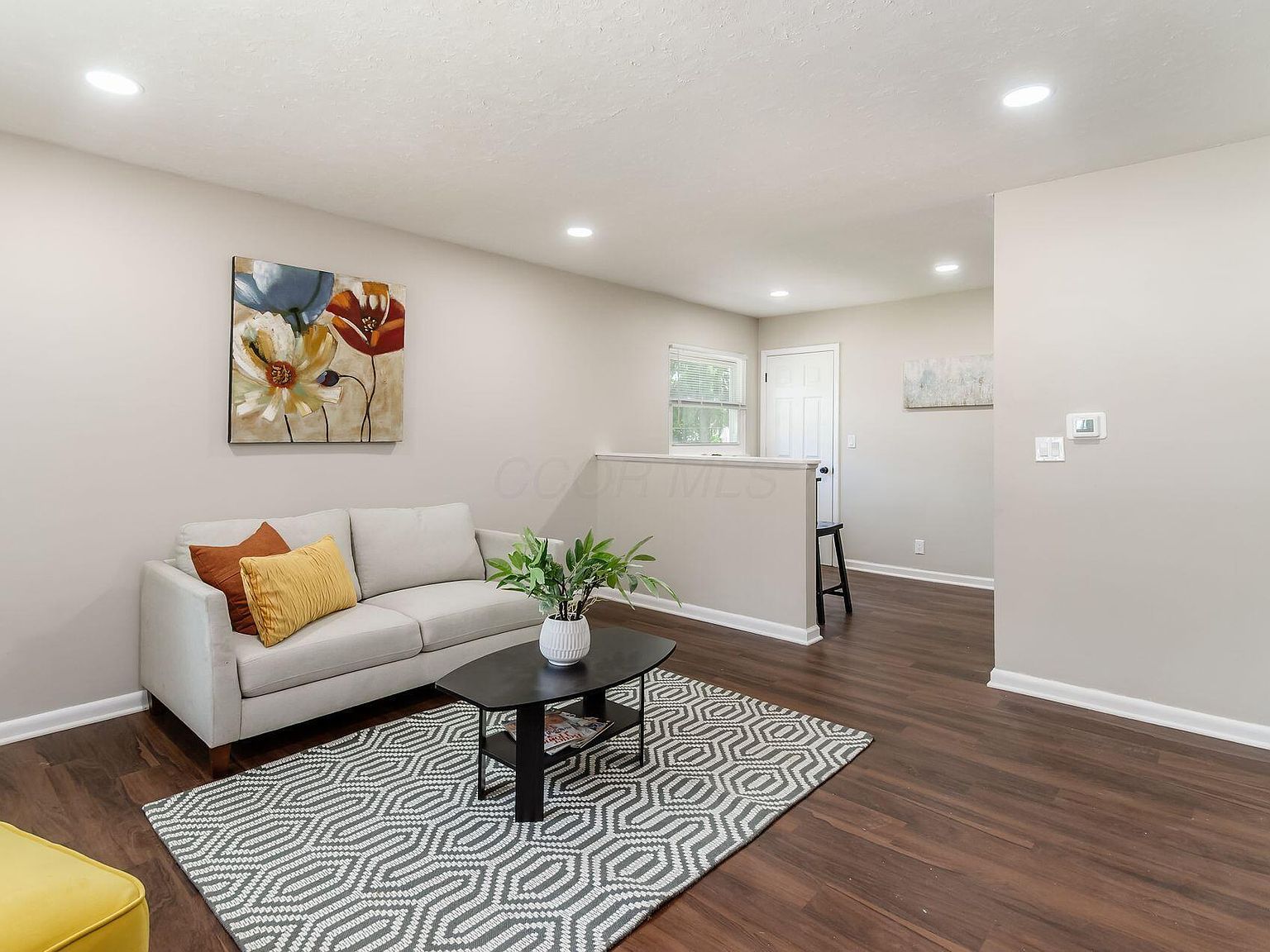 2283 Ward Rd Columbus, OH 43224 - Thumbnail 4