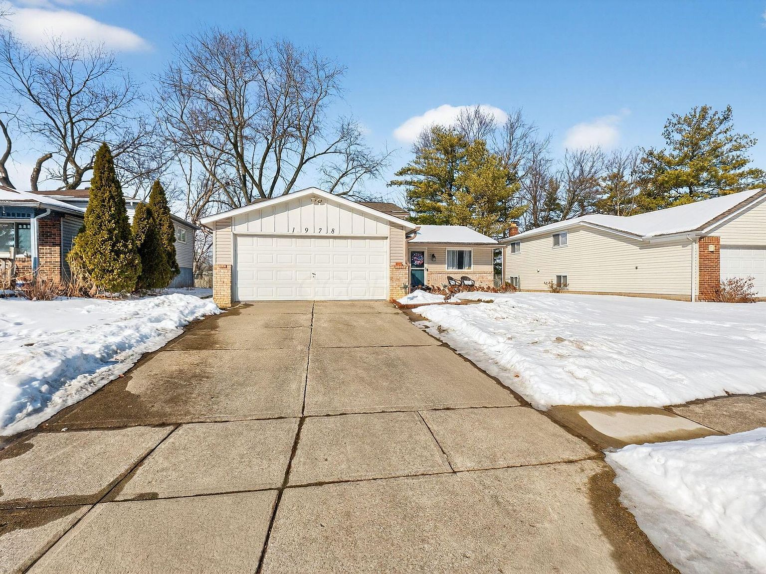 1978 Shallowford Ave Columbus, OH 43235 - Thumbnail 4