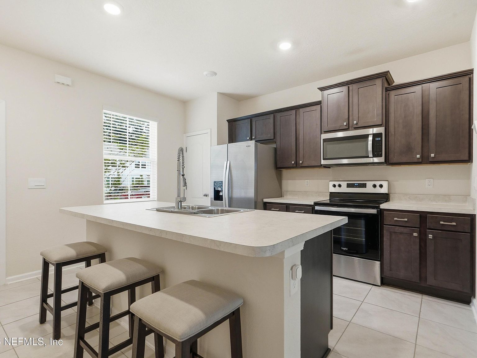 941 Rotary Rd Jacksonville, FL 32211 - Thumbnail 4