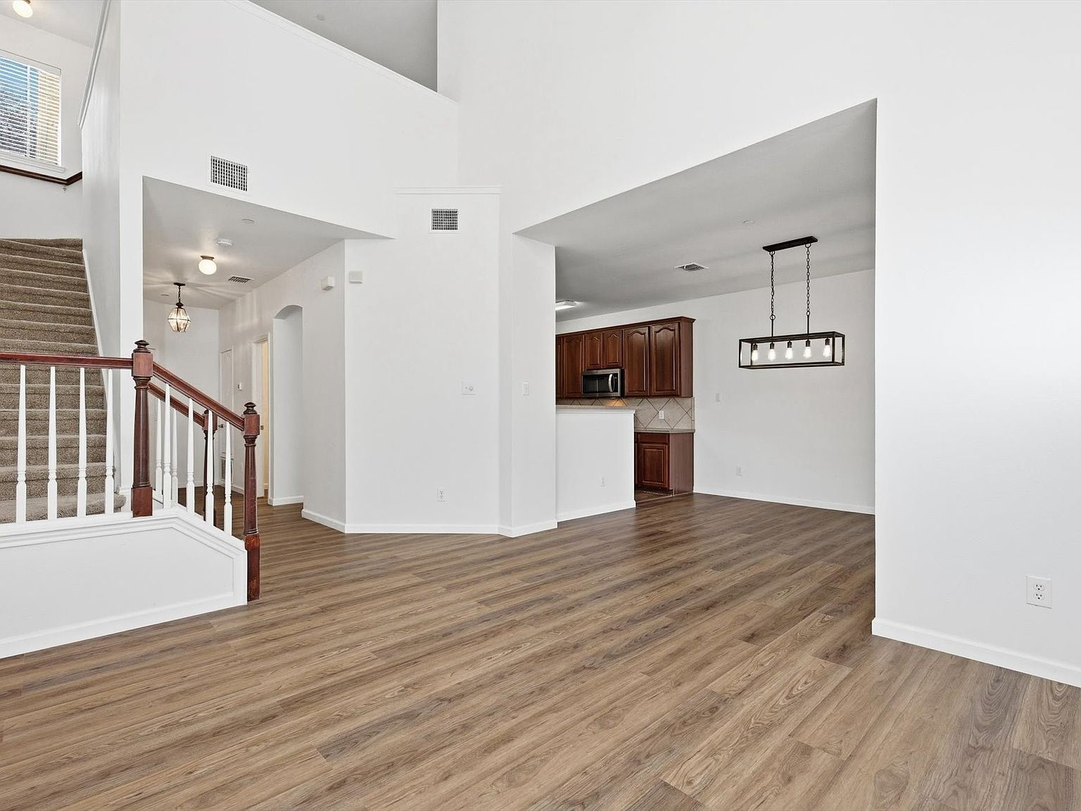 2917 Saint Andrews Dr Lewisville, TX 75067 - Thumbnail 4