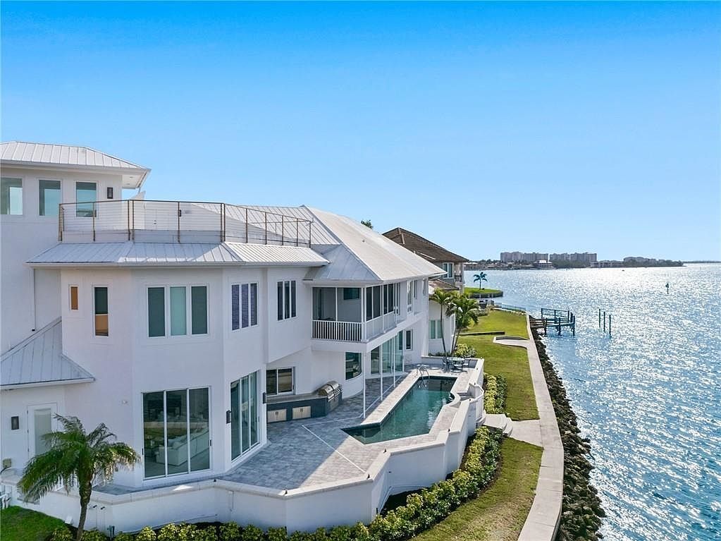 771 Cypress Lake Cir Fort Myers, FL 33919 - Thumbnail 4