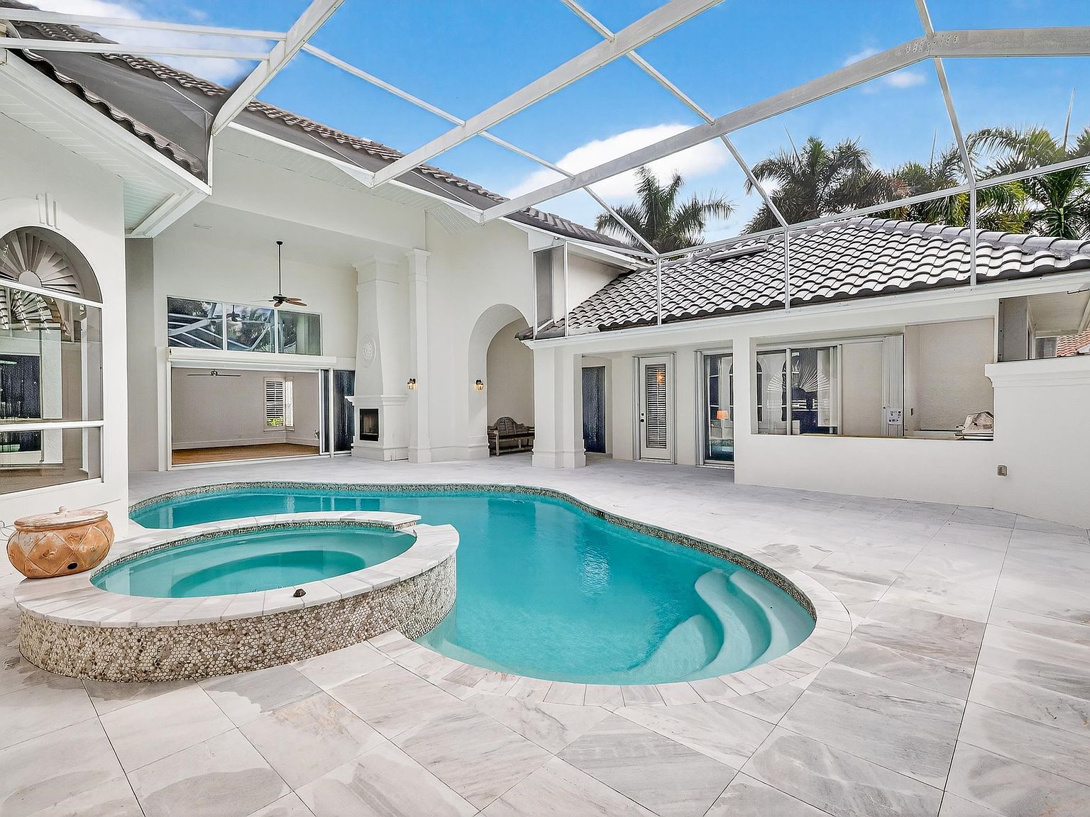 11540 Compass Point Dr Fort Myers, FL 33908 - Thumbnail 4