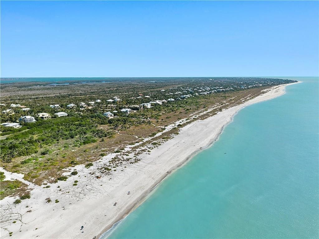 5105 Joewood Dr Sanibel, FL 33957 - Thumbnail 4