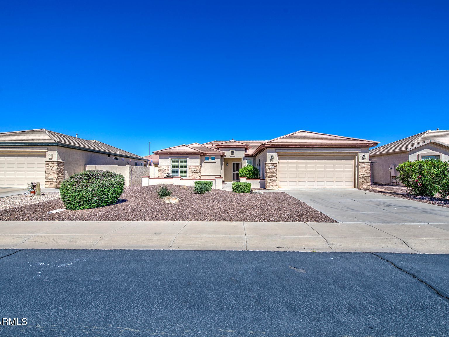 3854 E County Down Dr Chandler, AZ 85249 - Thumbnail 4