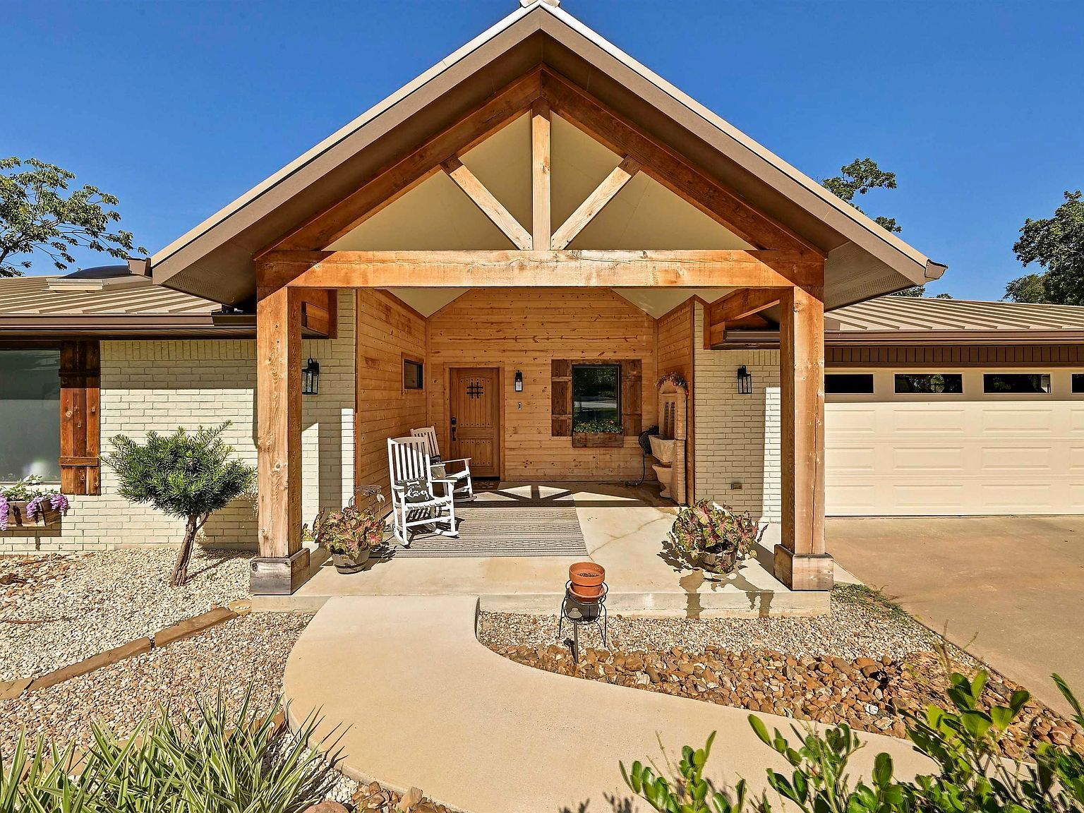 408 Sombrero Horseshoe Bay, TX 78657 - Thumbnail 4