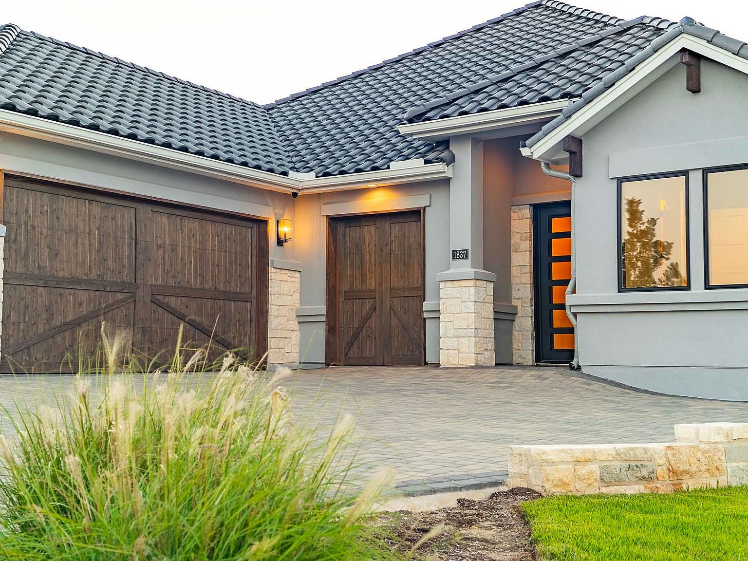 1837 Art Adams Way Spicewood, TX 78669 - Thumbnail 4