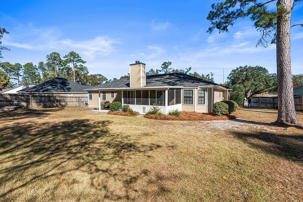 1809 S Sherwood Cir Valdosta, GA 31602 - Thumbnail 4