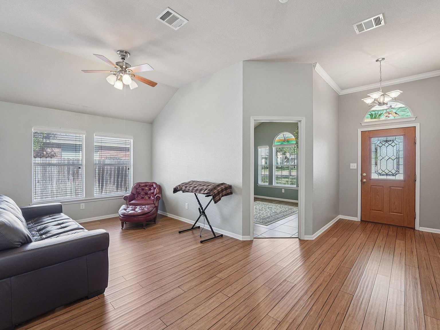 1105 Pigeon Forge Dr Pflugerville, TX 78660 - Thumbnail 4