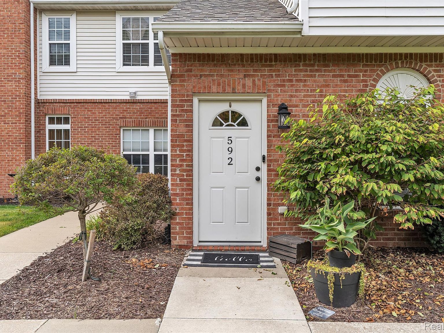 592 Olde English Cir Howell, MI 48855 - Thumbnail 4