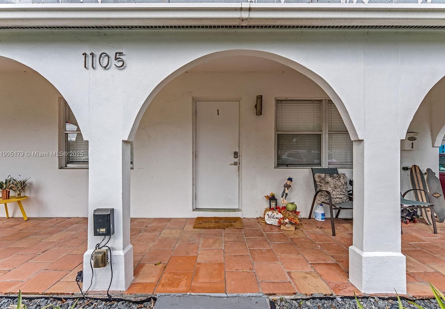 1105 NE 10th St Hallandale, FL 33009 - Thumbnail 4