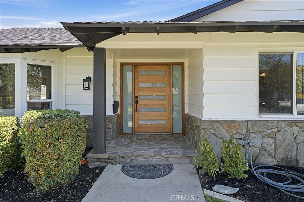 801 S Fairmont Way Orange, CA 92869 - Thumbnail 4