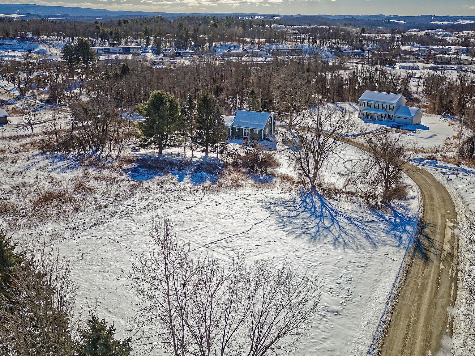 98 Wilrose Ln Troy, NY 12180 - Thumbnail 4