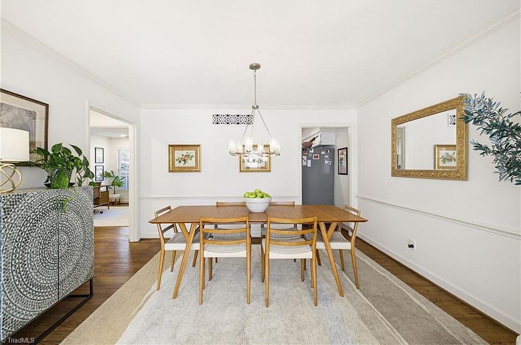 101 N Park Dr APT E Greensboro, NC 27401 - Thumbnail 4