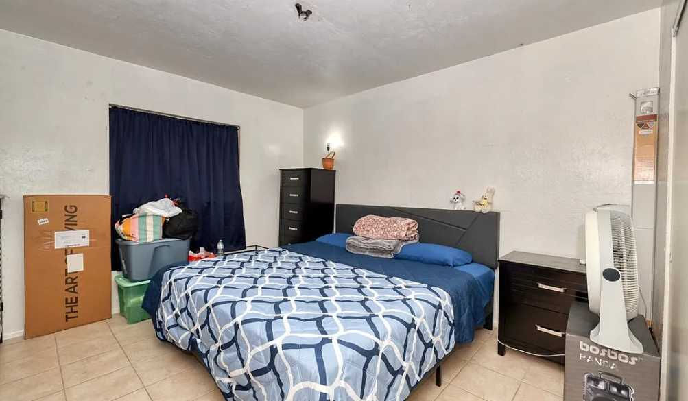 712 SE 8th St apt a, Cape Coral, Florida, USA - Thumbnail 3