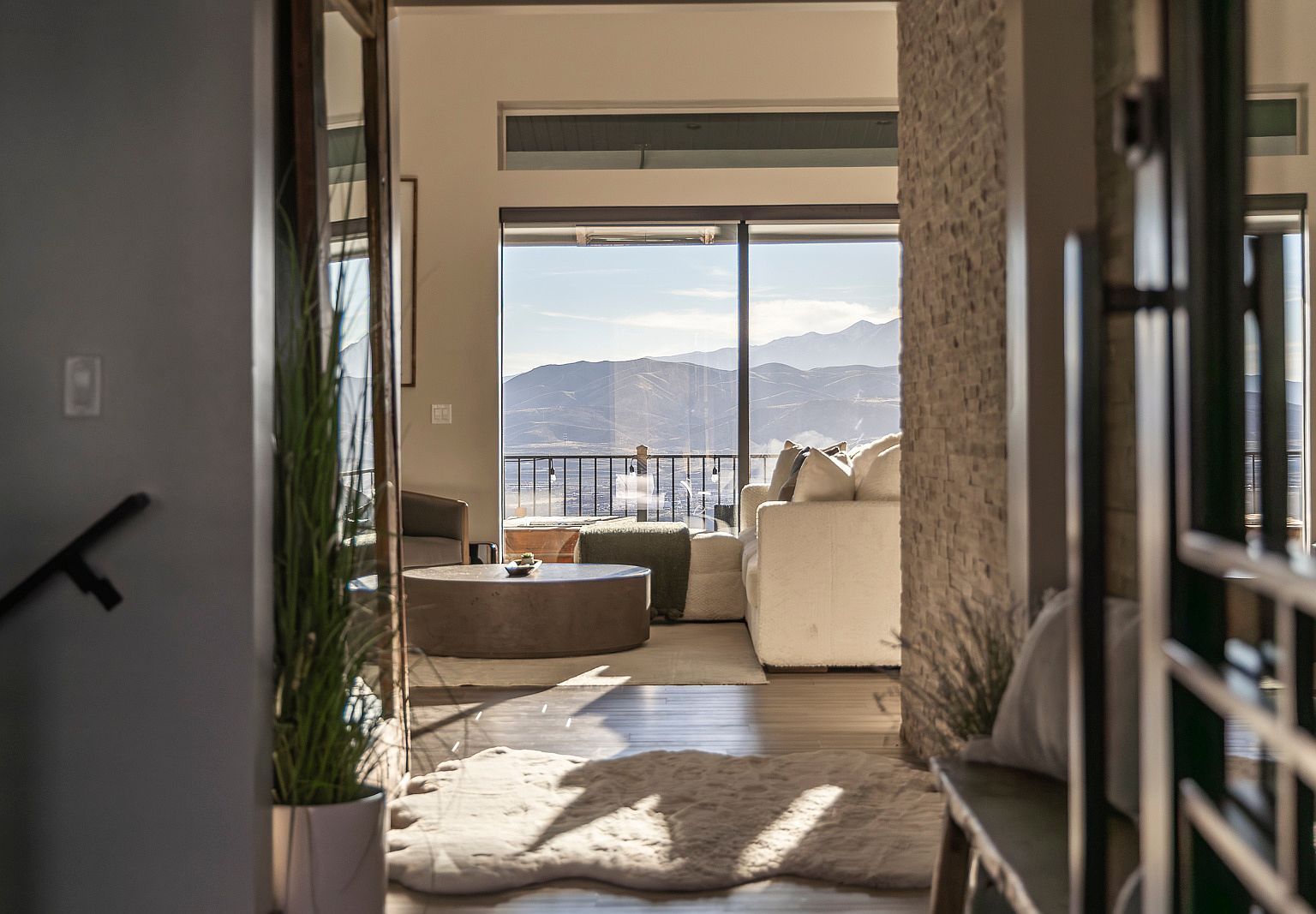 5573 N Canyon Rim Rd Lehi, UT 84043 - Thumbnail 4