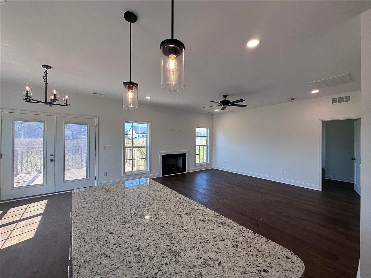 2538 Carter Farm Rd Bowling Green, KY 42103 - Thumbnail 4