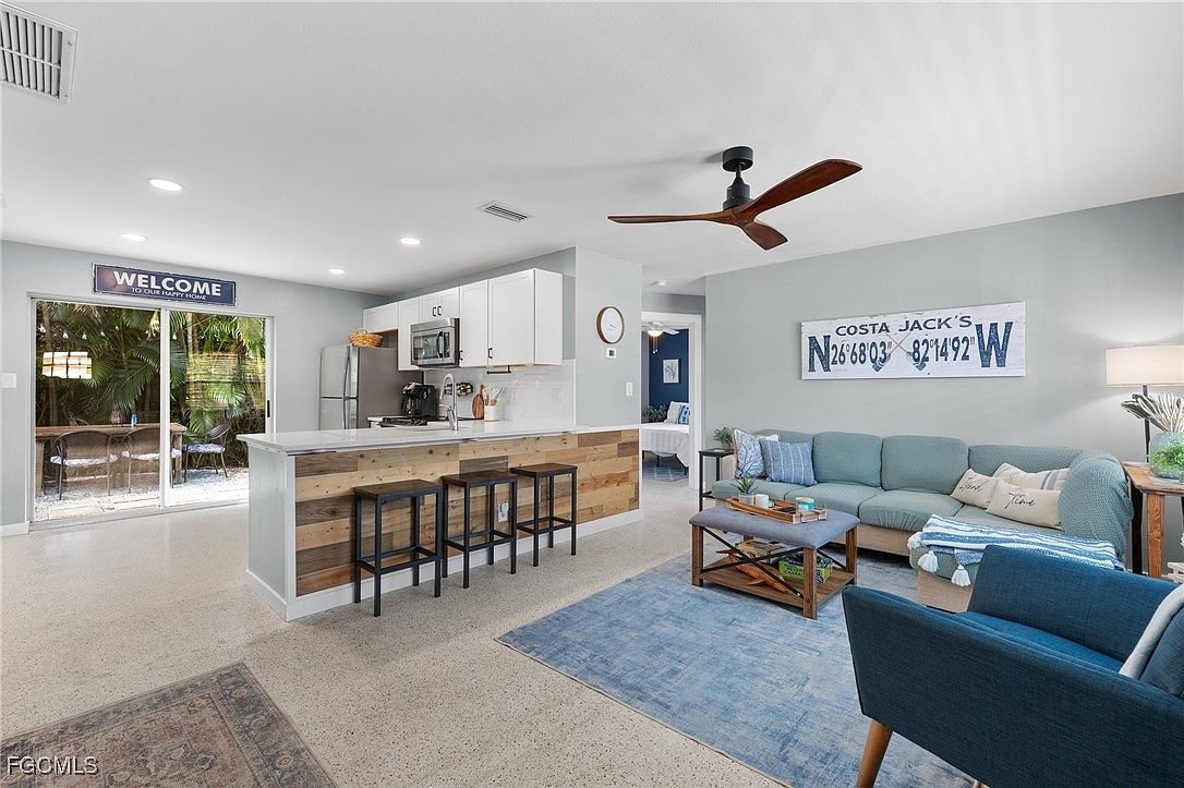 7499 Cares Away Park Cir Bokeelia, FL 33922 - Thumbnail 4