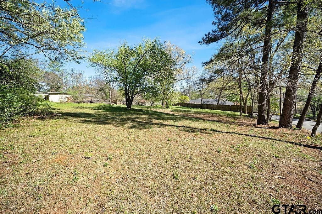 1113 Graham Dr Tyler, TX 75701 - Thumbnail 4