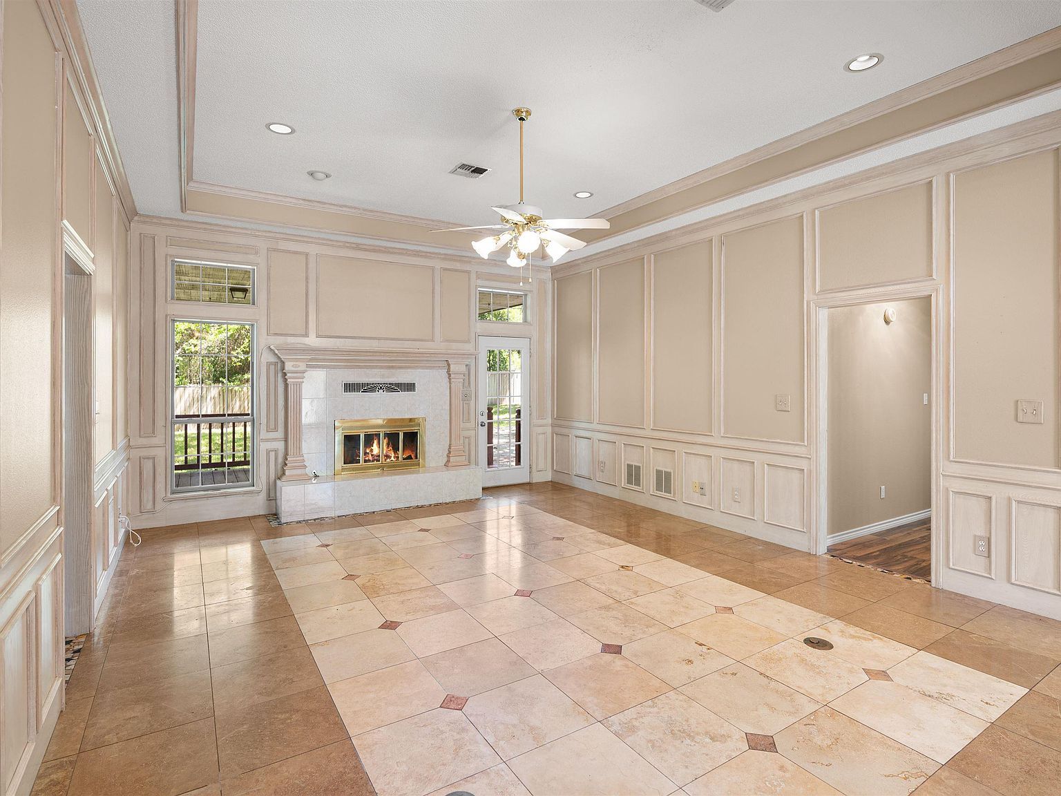 329 Hideaway Ln E Hideaway, TX 75771 - Thumbnail 4