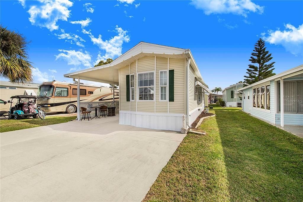 228 Big Pine Ave S Frostproof, FL 33843 - Thumbnail 4