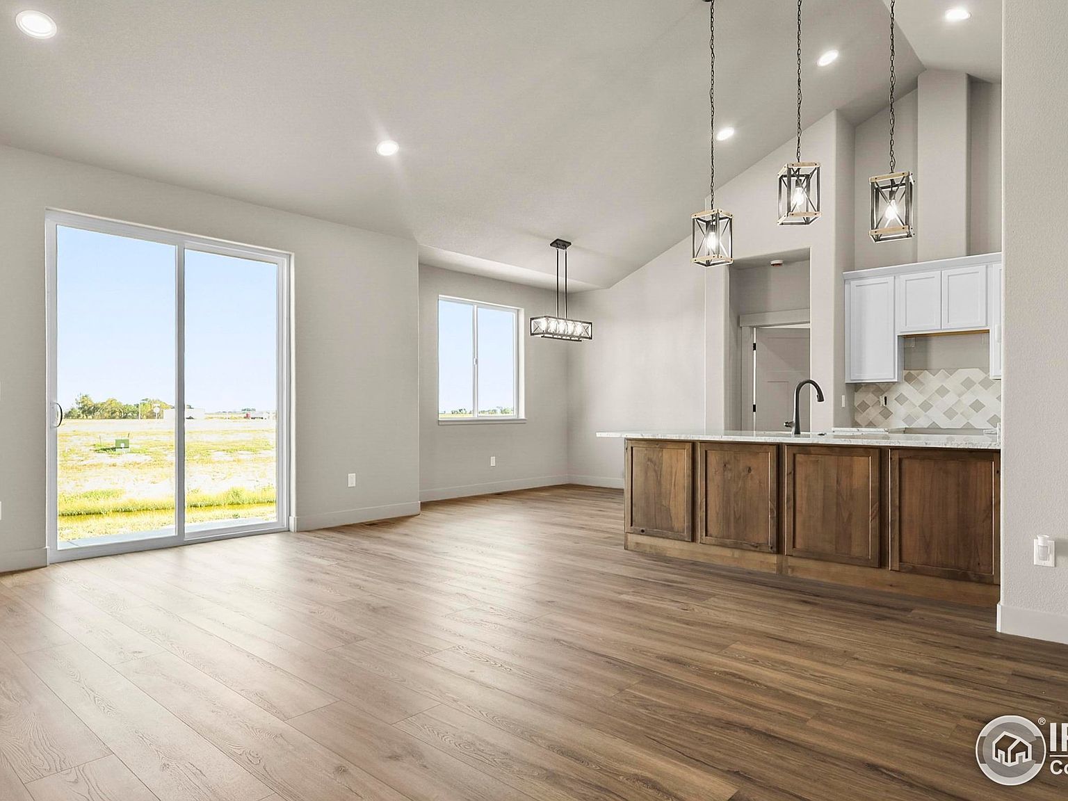 1126 S Deuel St Fort Morgan, CO 80701 - Thumbnail 4