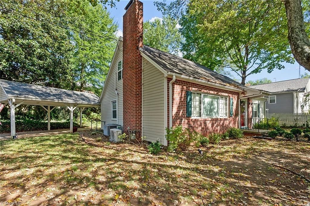 2025 Craig St Winston Salem, NC 27103 - Thumbnail 4