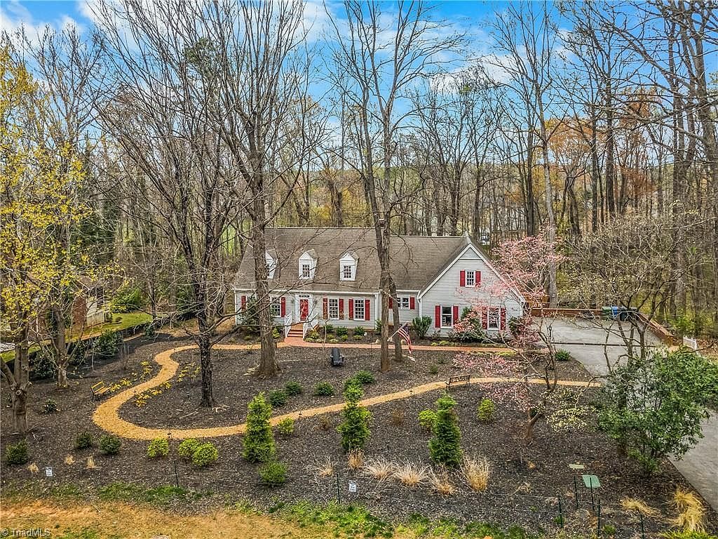 5965 Woodfield Dr Kernersville, NC 27284 - Thumbnail 4