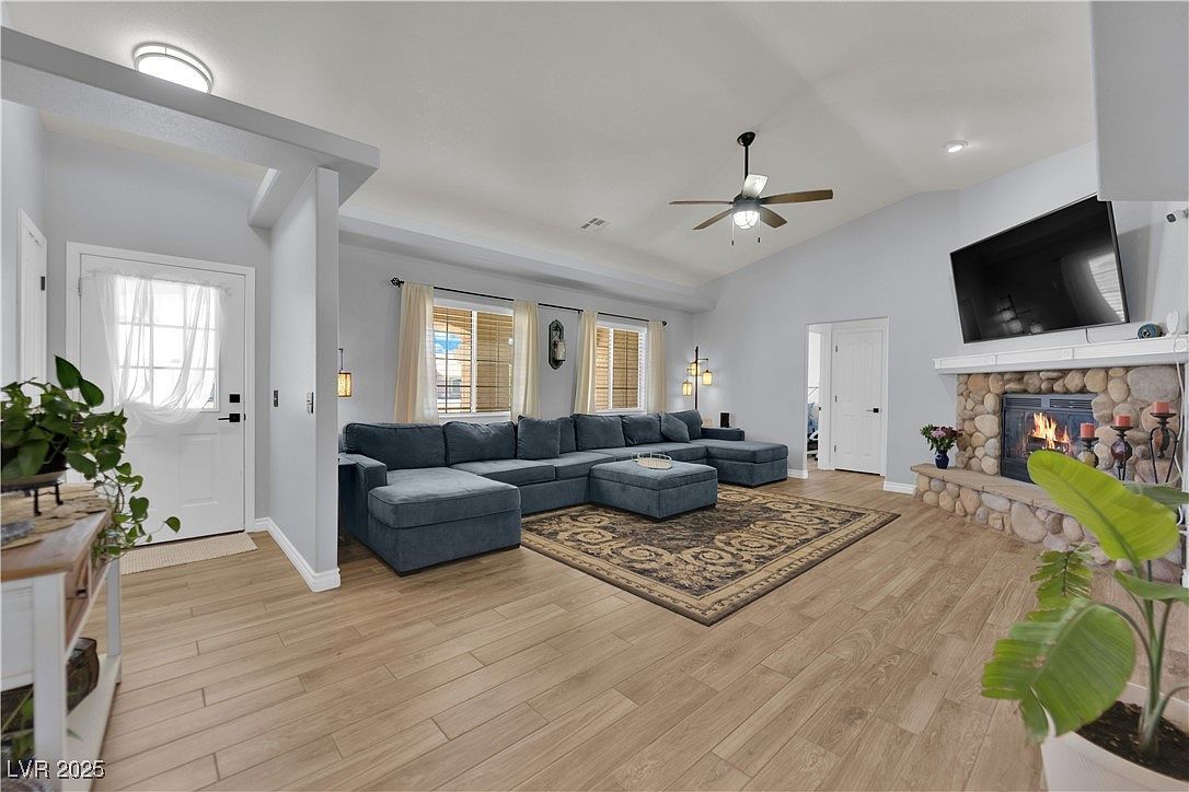 5380 E Chasemoor St Pahrump, NV 89061 - Thumbnail 4