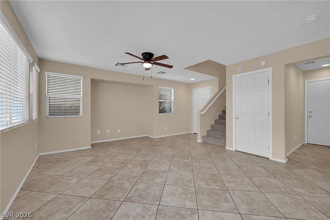 5989 Banbury Heights Way Las Vegas, NV 89139 - Thumbnail 4