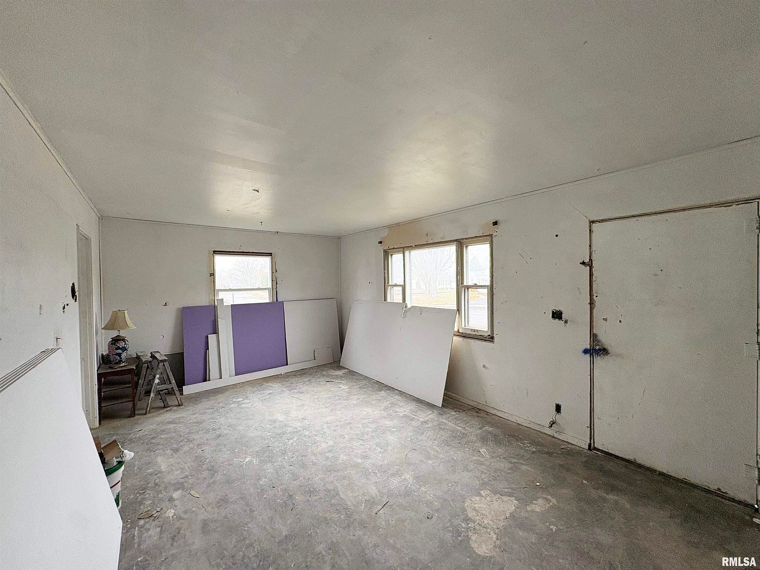 930 W Willow Ln Peoria, IL 61614 - Thumbnail 4