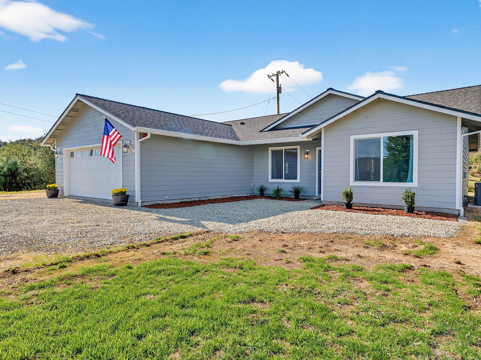 15783 Gold Mine Ln Redding, CA 96001 - Thumbnail 4