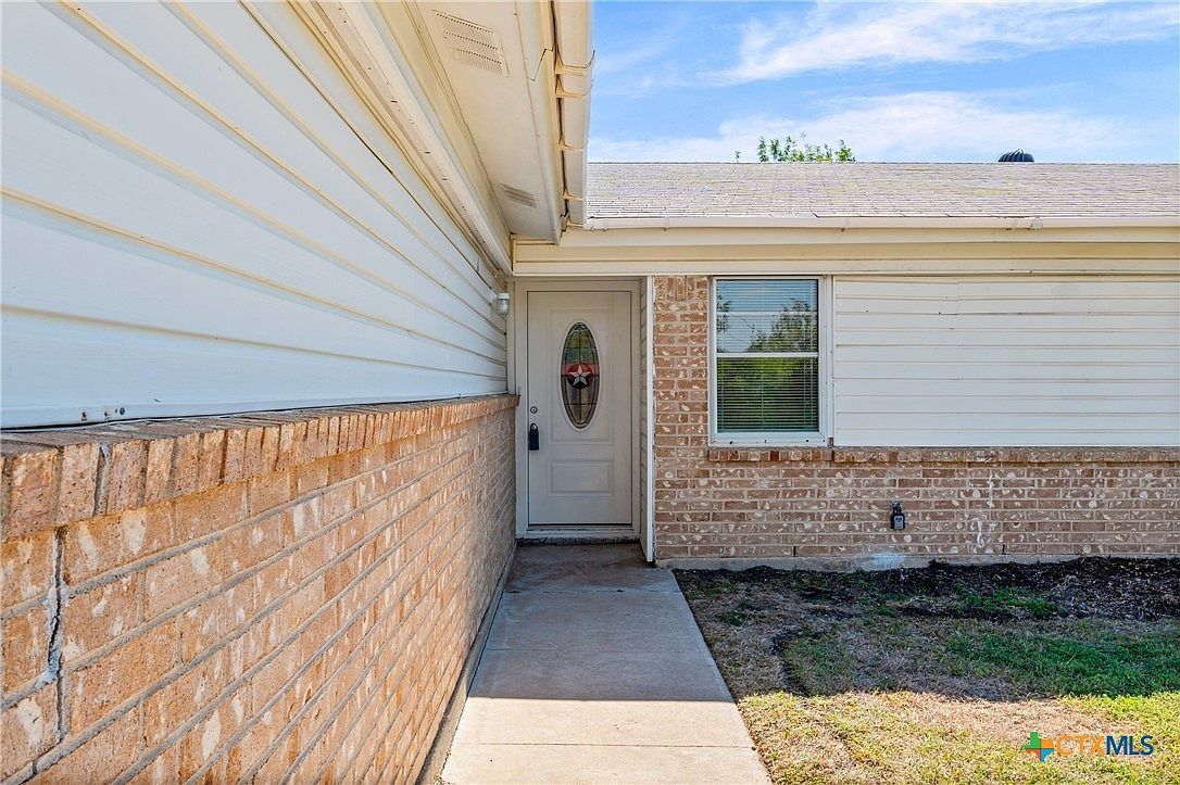 1303 Little St Copperas Cove, TX 76522 - Thumbnail 4