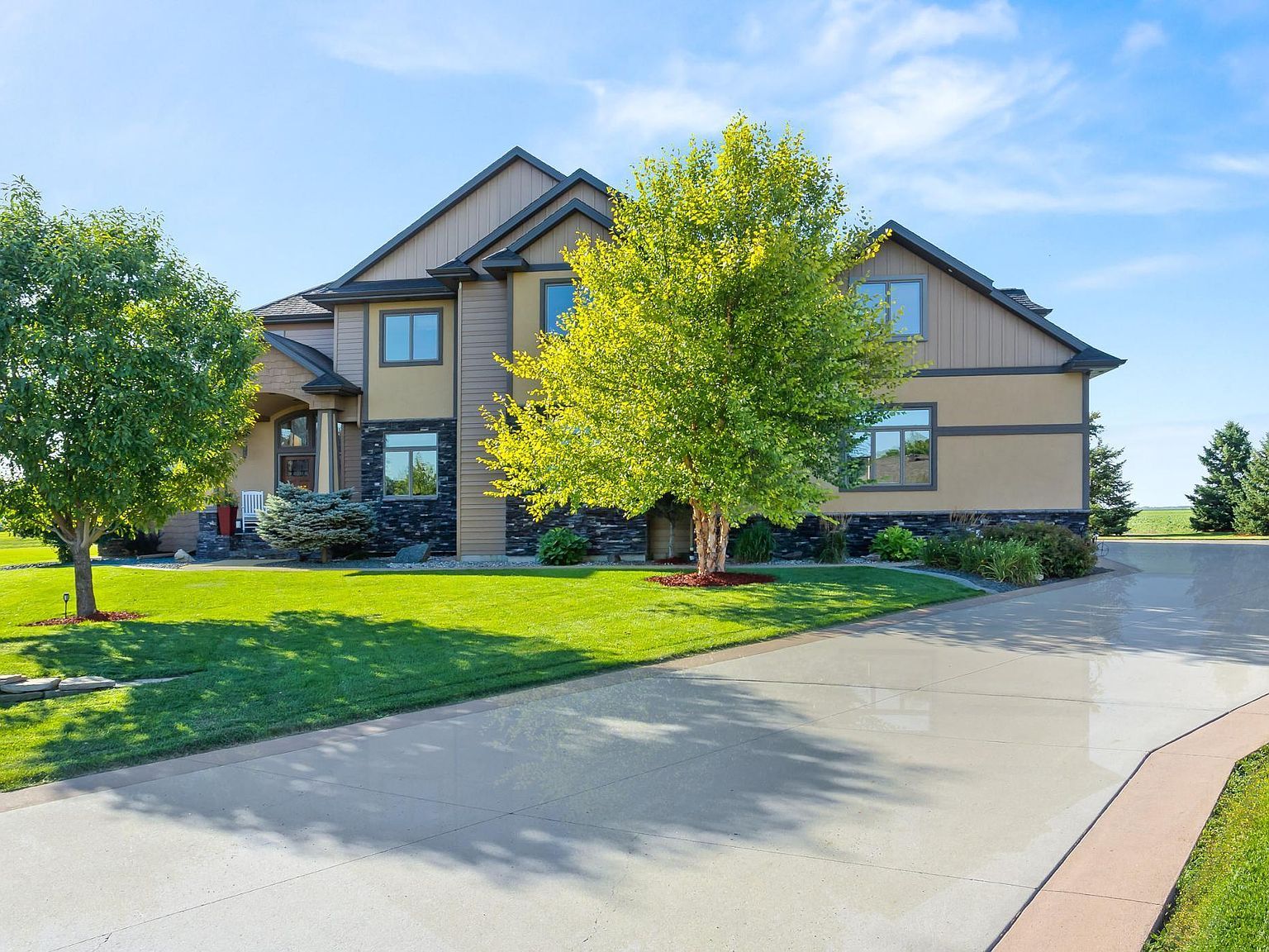 4856 2nd St SW Moorhead, MN 56560 - Thumbnail 4