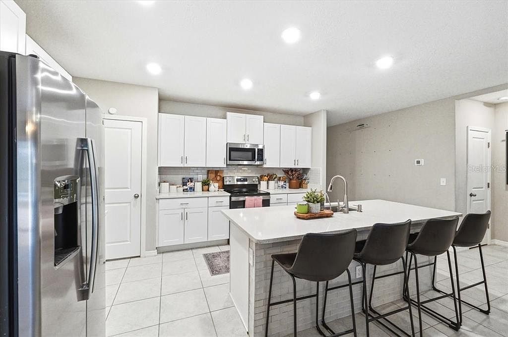 4306 Salt Springs Ln Lakeland, FL 33811 - Thumbnail 4