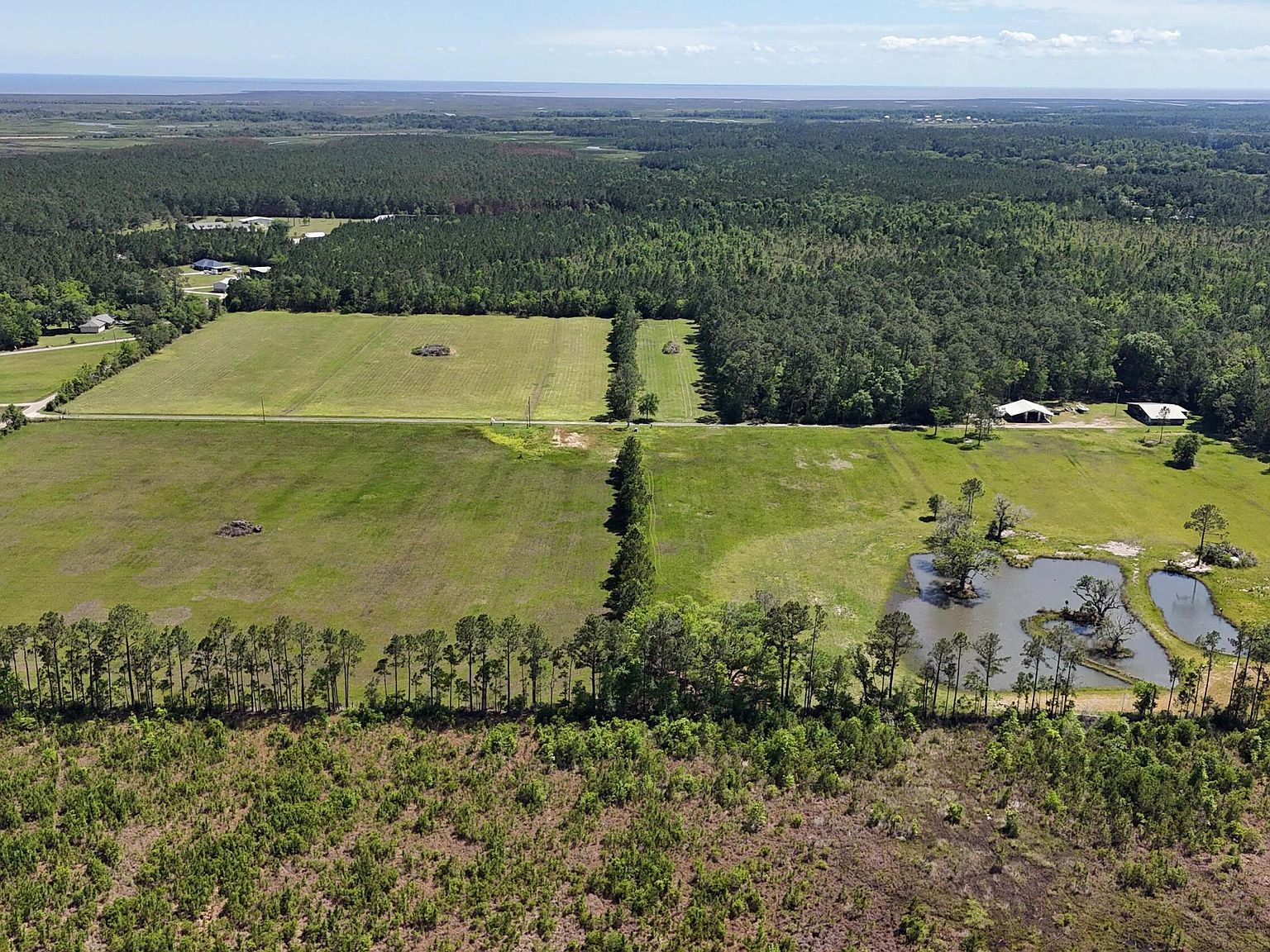 6067 Dan Garcia Rd Bay St Louis, MS 39520 - Thumbnail 4