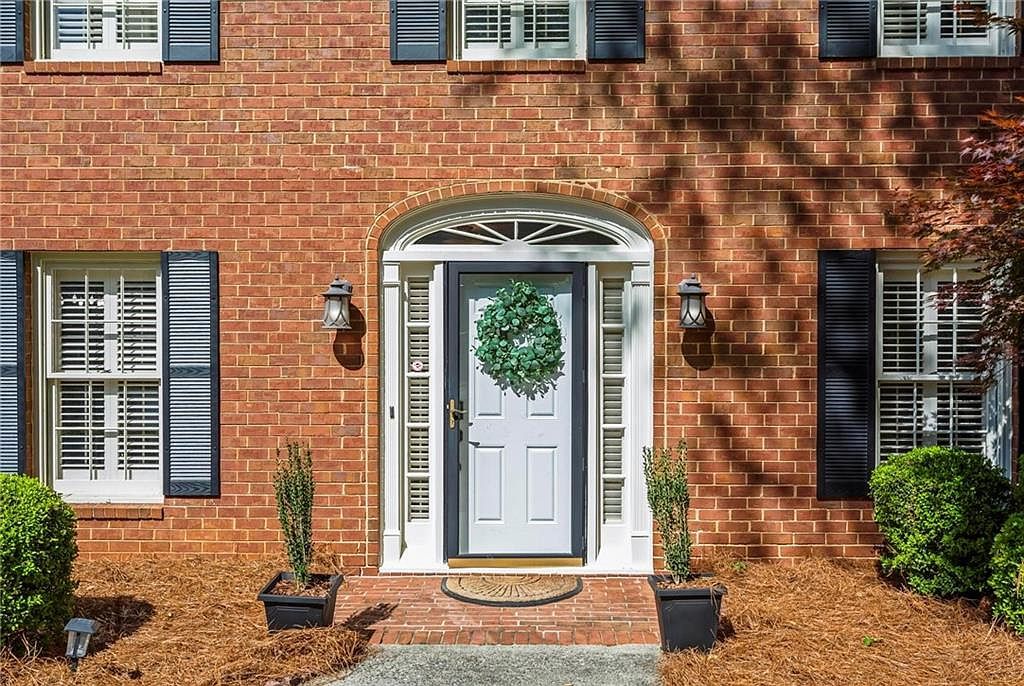 721 Slater Mill Ct NE Marietta, GA 30068 - Thumbnail 4