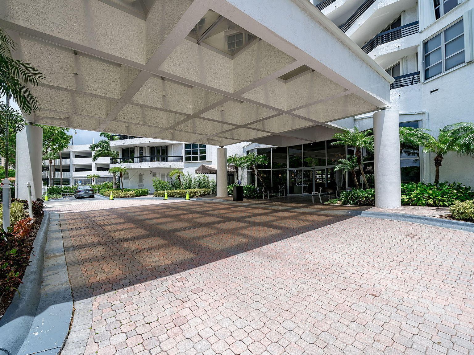 3400 NE 192nd St APT 2011 Aventura, FL 33180 - Thumbnail 4