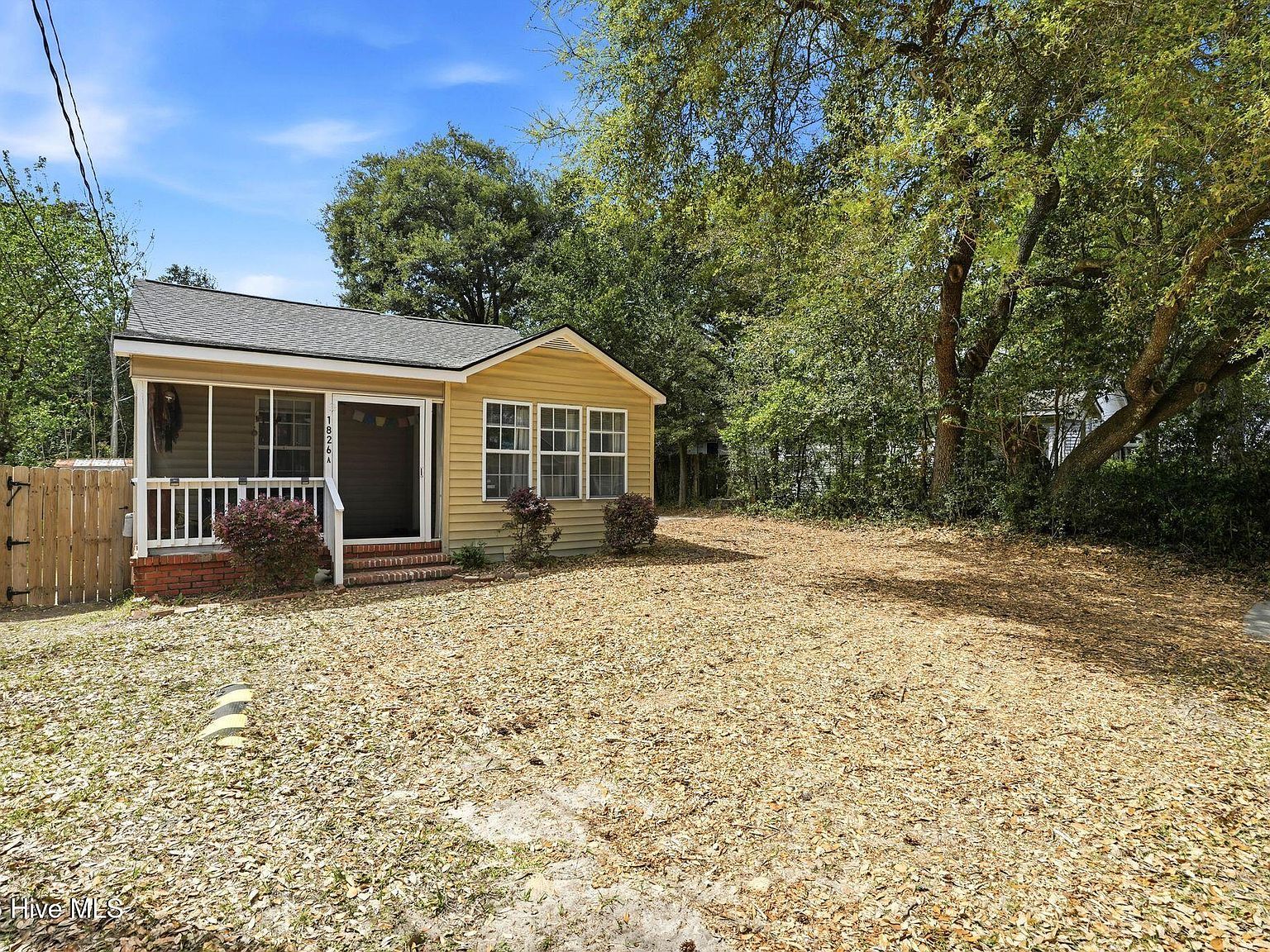 1826 Waddell St Wilmington, NC 28401 - Thumbnail 4