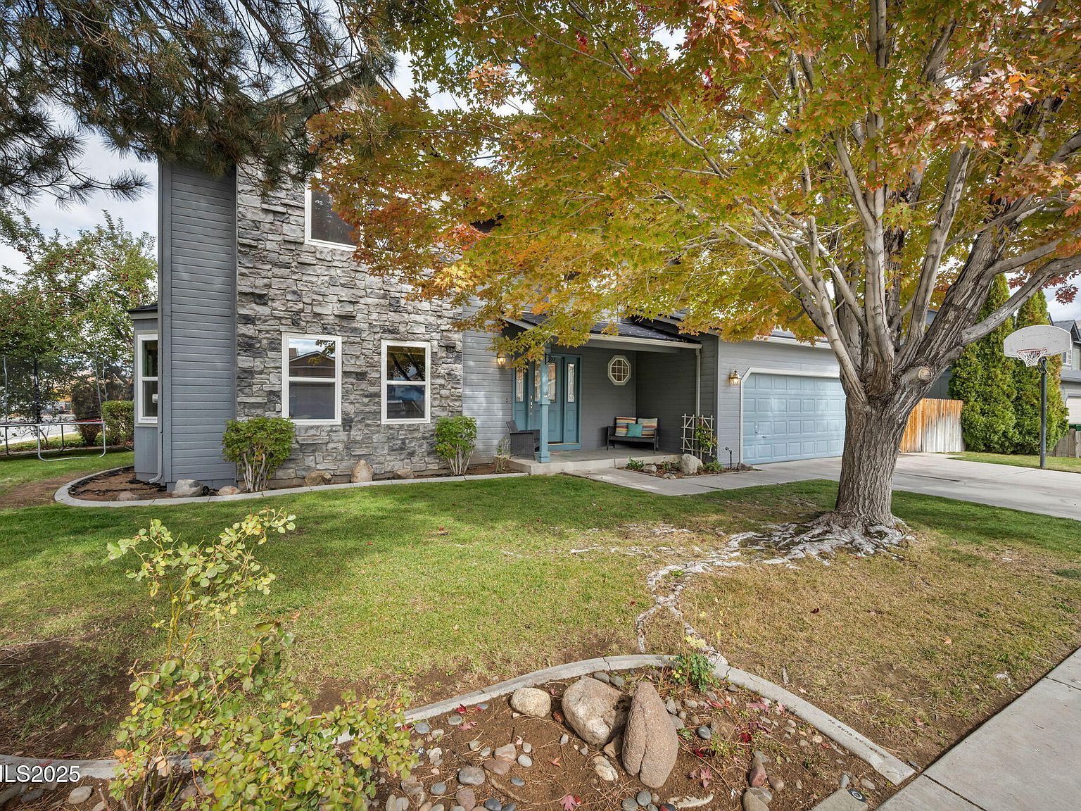 1528 Harper Dr Carson City, NV 89701 - Thumbnail 4