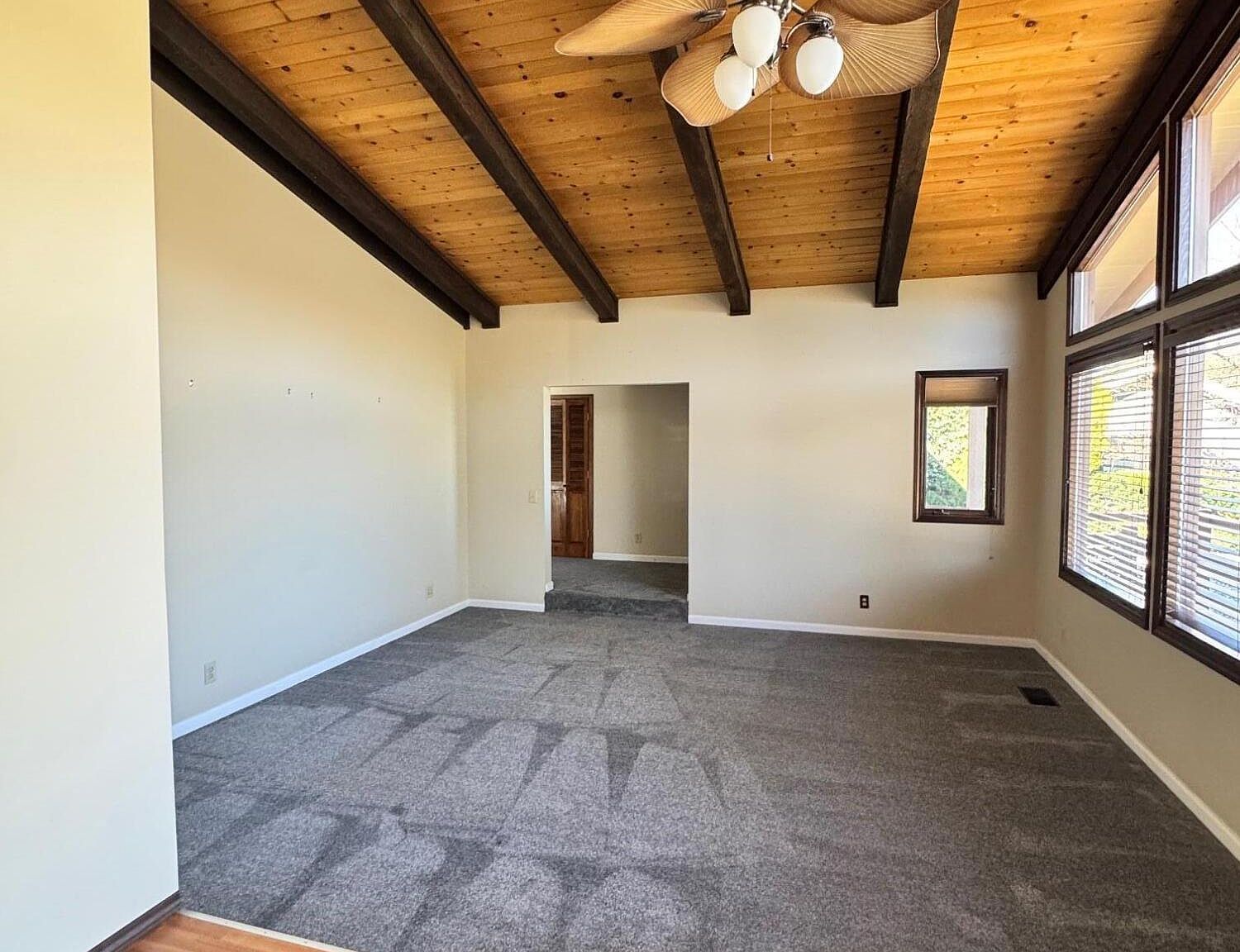 4813 Heron Rd Carson City, NV 89701 - Thumbnail 4