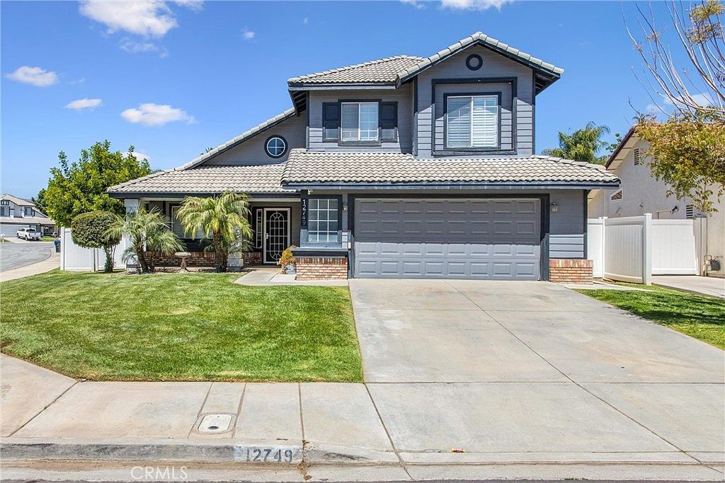 12749 Via Barcelona Rd Yucaipa, CA 92399 - Thumbnail 4